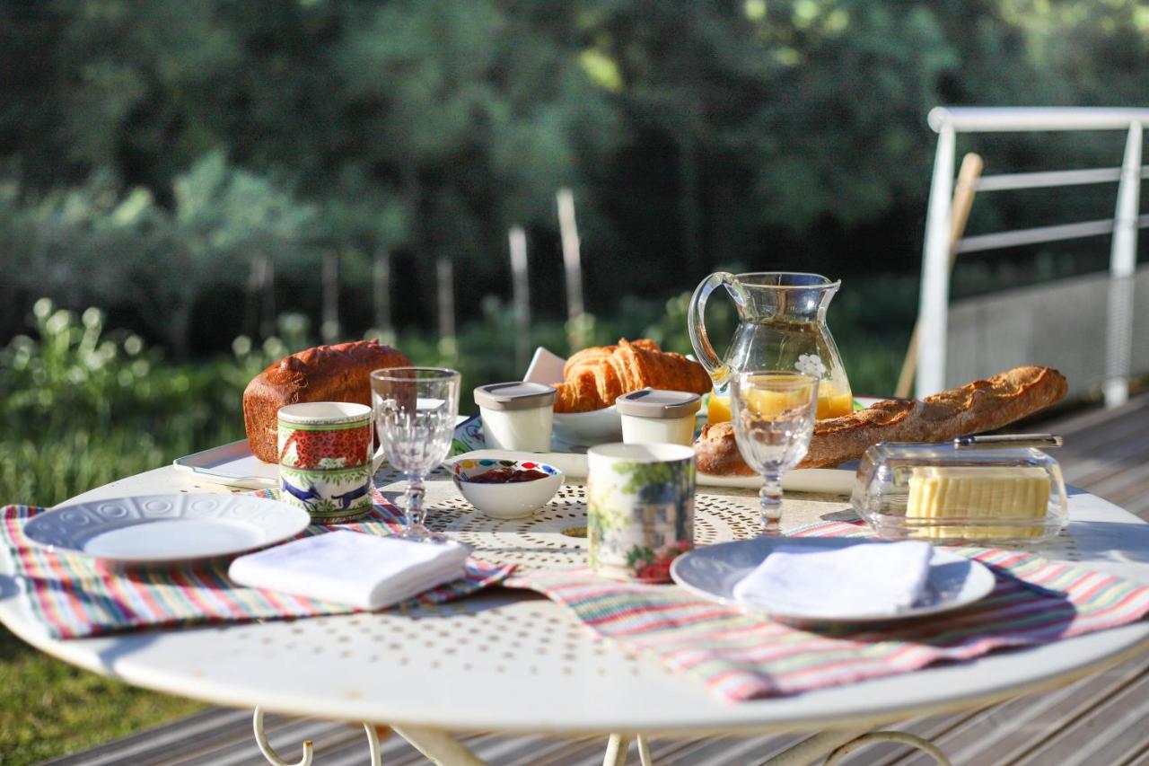 Bed and Breakfast Domaine Des Fougeres Guimaec Экстерьер фото